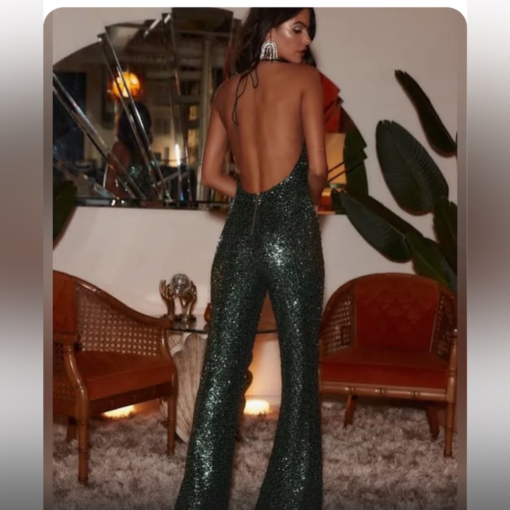 *NEVER WORN* Emerald Green Jumpsuit